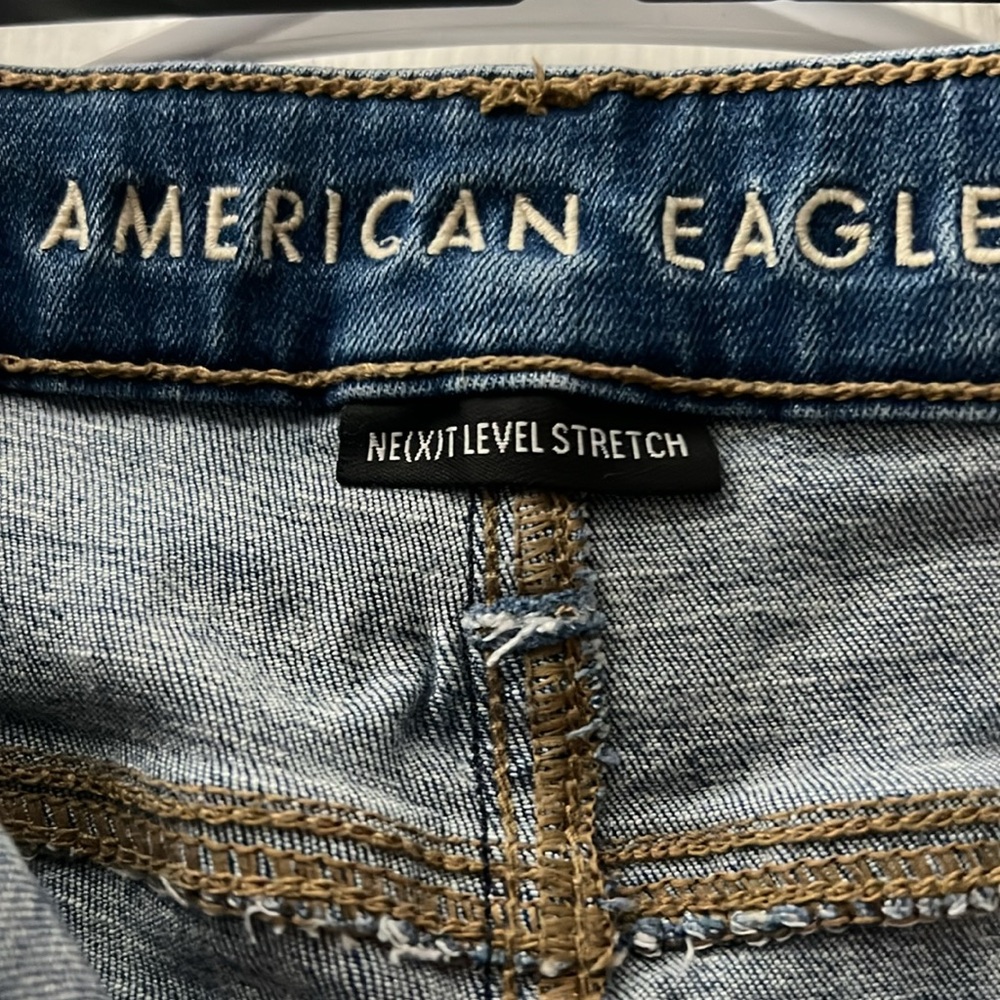 Jeans - Picture 2 of 4